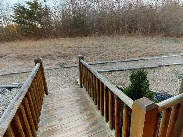 Steps to the cabin